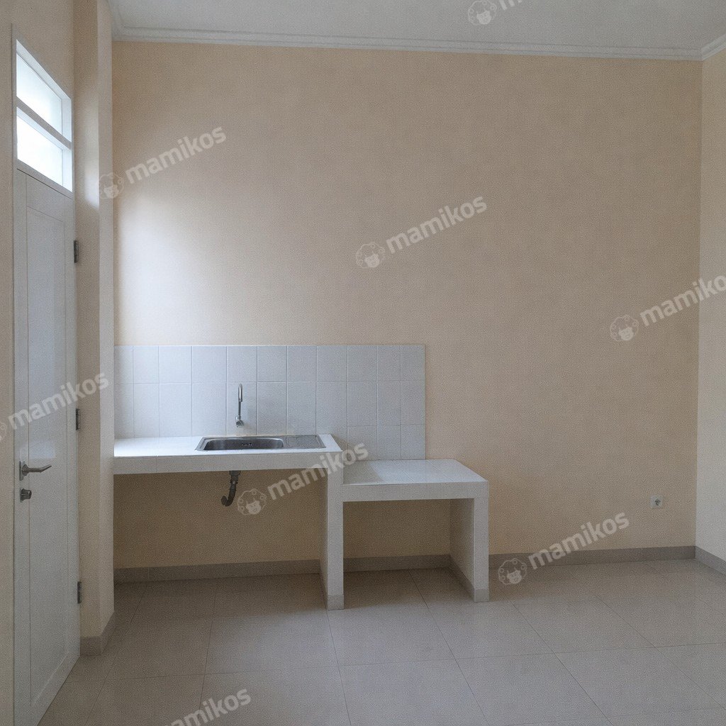 Rumah Sertifikat SHM 4 Kamar Tidur 4 Kamar Mandi Taman Surya Jakarta Barat - Photo 4