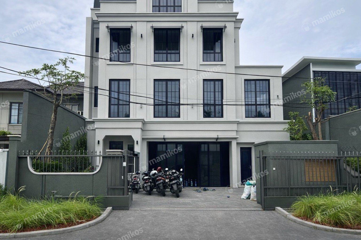 Rumah Sertifikat SHM 5 Kamar Tidur 5 Kamar Mandi Kebayoran Baru Jakarta Selatan