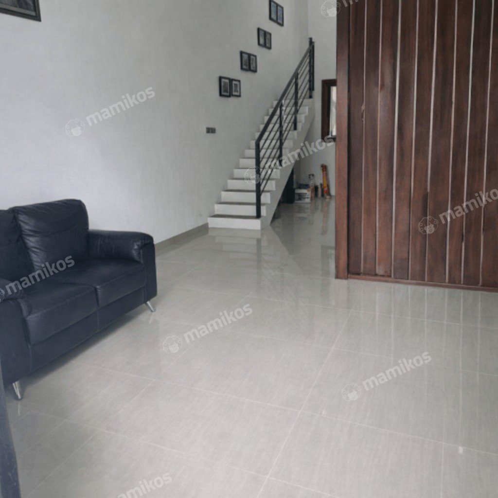 Rumah Sertifikat SHM 3 Kamar Tidur 2 Kamar Mandi Kelapa Gading Jakarta Utara - Photo 2
