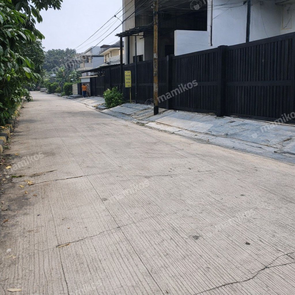 Rumah Sertifikat SHM 3 Kamar Tidur 2 Kamar Mandi Kelapa Gading Jakarta Utara - Photo 5