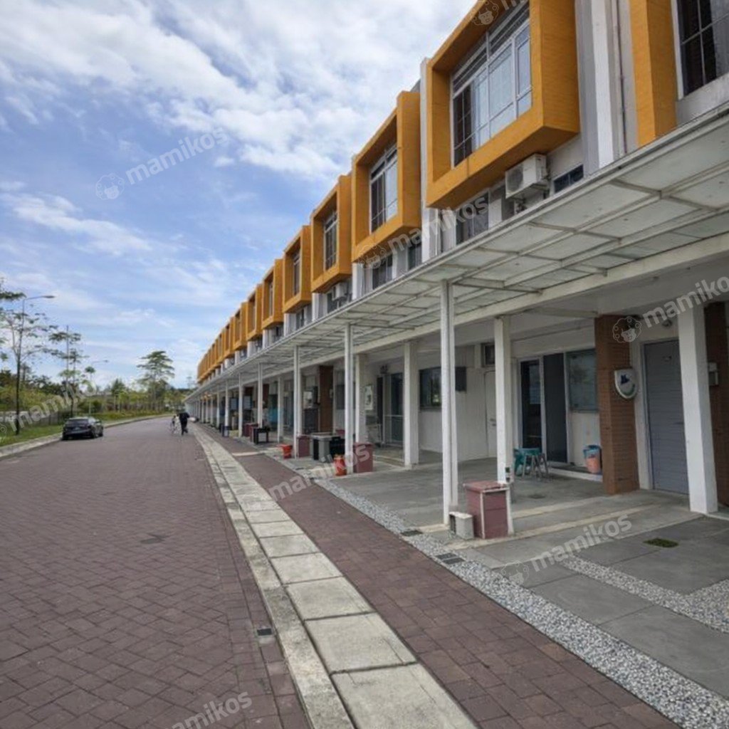 Rumah Sertifikat PPJB 3 Kamar Tidur 3 Kamar Mandi Pantai Indah Kapuk 2 Jakarta Utara - Photo 2