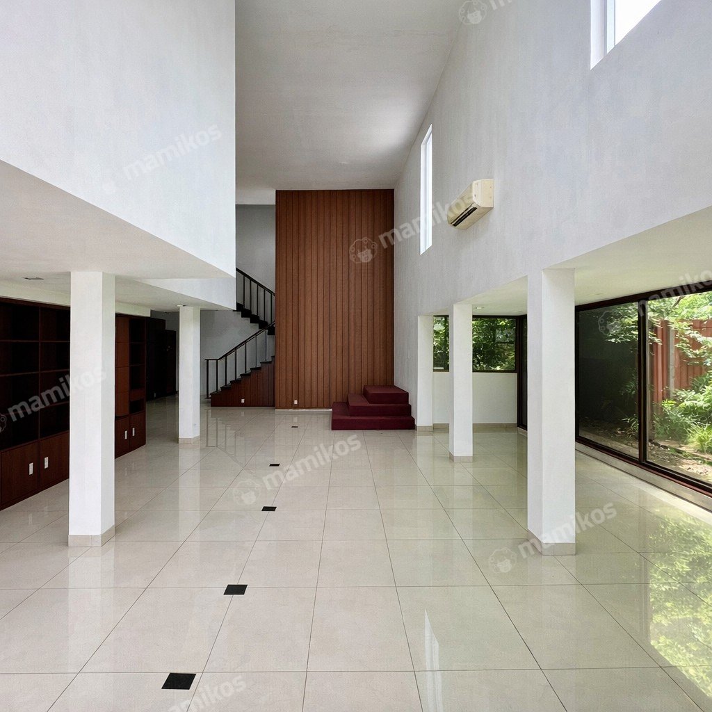 Rumah Sertifikat SHM 3 Kamar Tidur 3 Kamar Mandi Lebak Bulus Jakarta Selatan - Photo 4