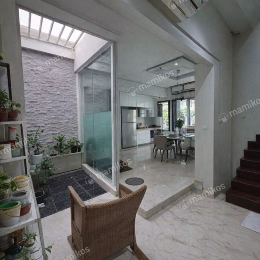 Rumah Sertifikat SHM 4 Kamar Tidur 3 Kamar Mandi Pegangsaan Jakarta Utara - Photo 2