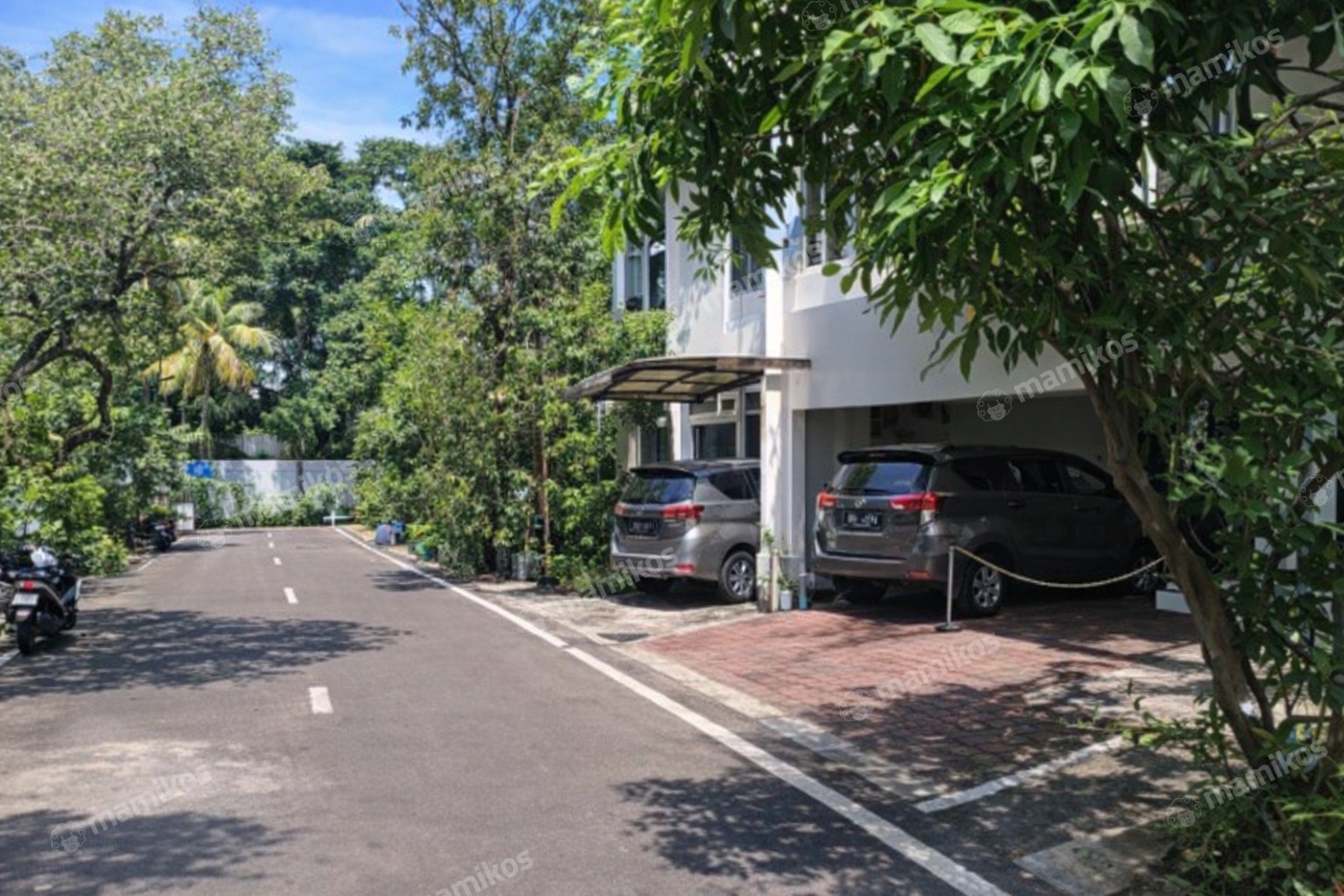 Rumah Sertifikat SHM 3 Kamar Tidur 2 Kamar Mandi Cilandak Jakarta Selatan - Photo 3