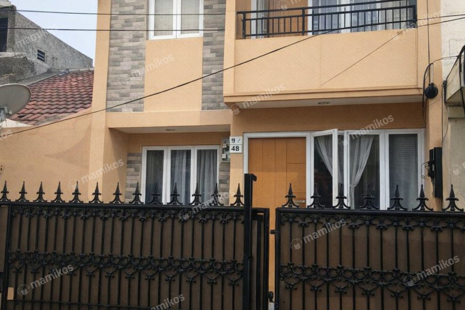Rumah Sertifikat SHM 4 Kamar Tidur 2 Kamar Mandi Duri Kepa Jakarta Barat