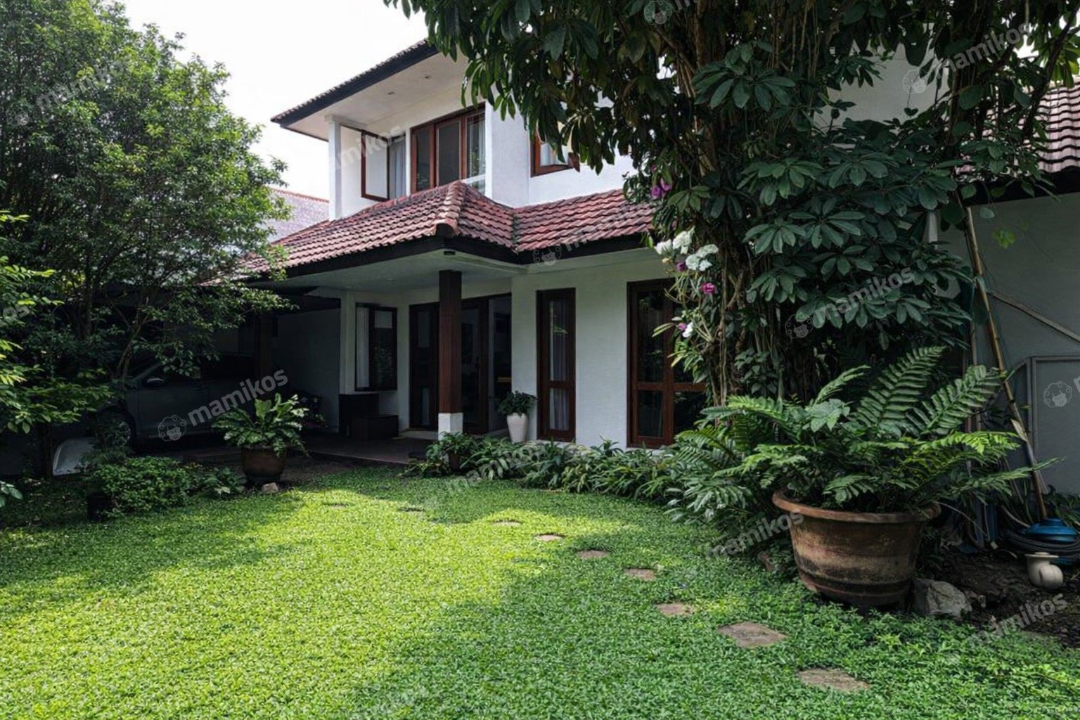 Rumah Sertifikat SHM 5 Kamar Tidur 4 Kamar Mandi Kebayoran Baru Jakarta Selatan