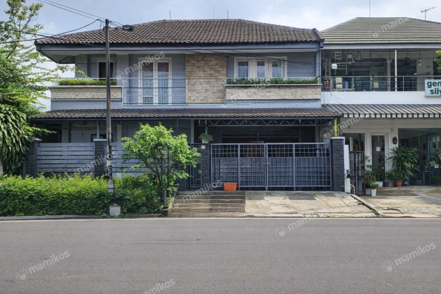 Rumah Sertifikat SHM 5 Kamar Tidur 2 Kamar Mandi Bintaro Jakarta Selatan