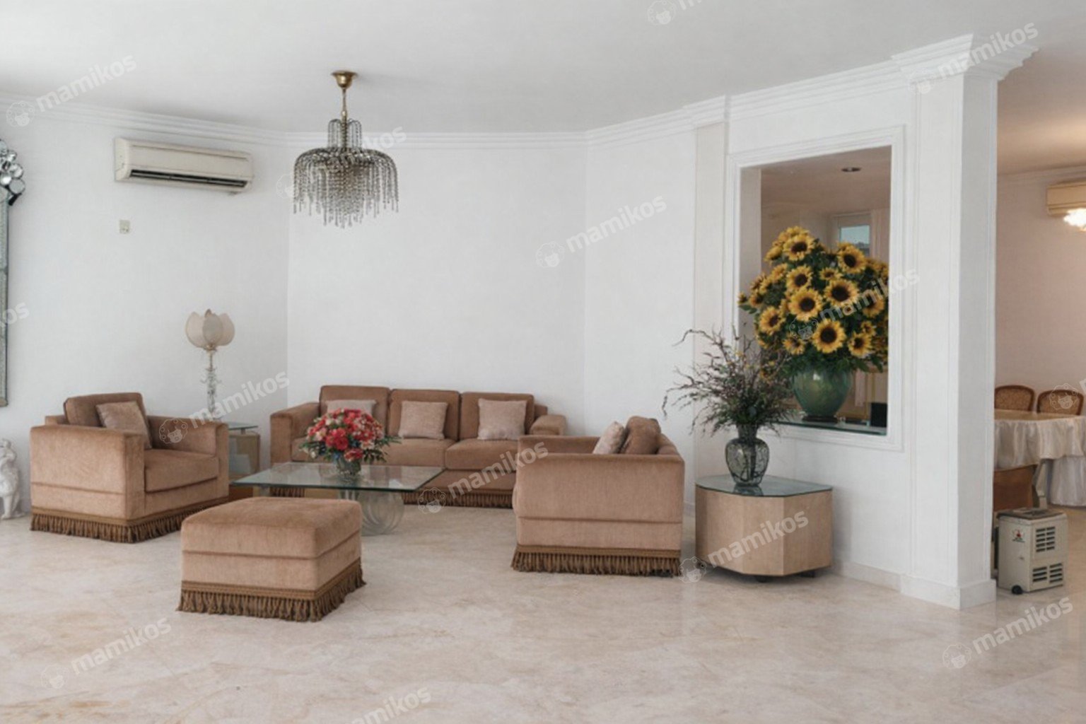 Rumah Sertifikat SHM 6 Kamar Tidur 4 Kamar Mandi Kebayoran Baru Jakarta Selatan