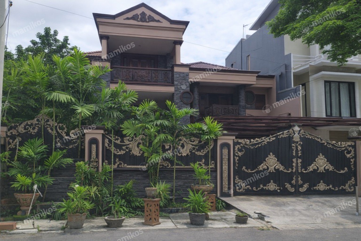 Rumah Sertifikat SHM 4 Kamar Tidur 4 Kamar Mandi Rawamangun Jakarta Timur