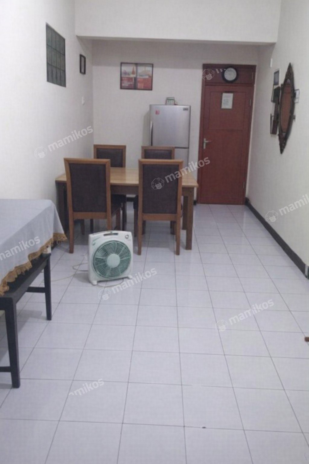 Rumah Sertifikat SHM 4 Kamar Tidur 2 Kamar Mandi Puri Indah Jakarta Barat - Photo 2
