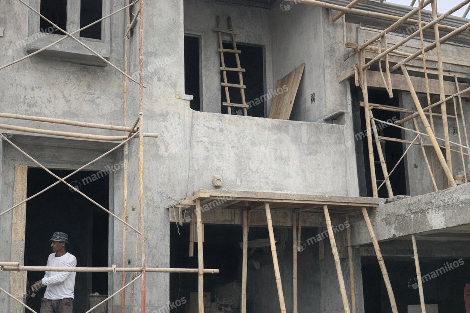 Rumah Sertifikat SHM 4 Kamar Tidur 2 Kamar Mandi Ciracas Jakarta Timur