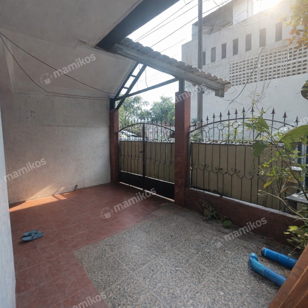 Rumah Sertifikat SHM 2 Kamar Tidur 1 Kamar Mandi Pondok Kelapa Jakarta Timur - Photo 4