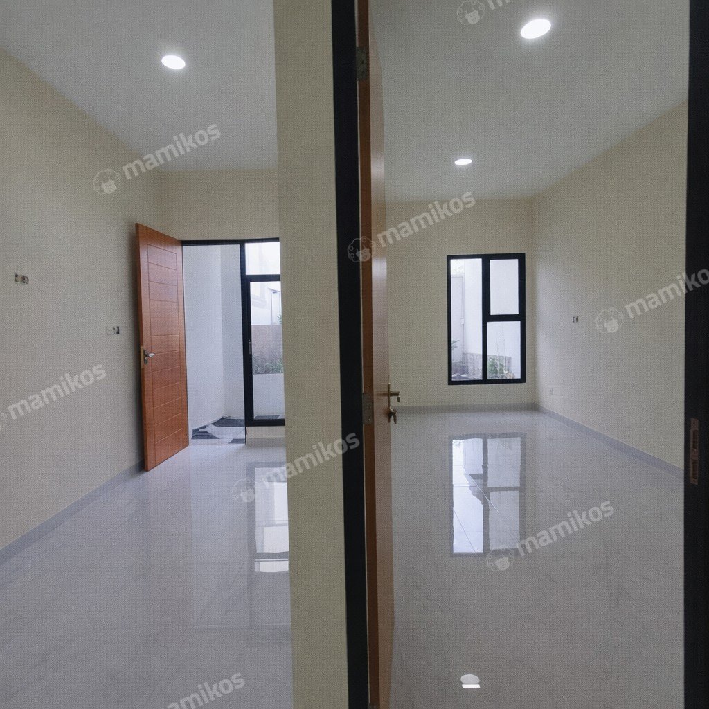 Rumah Baru Sertifikat SHM 4 Kamar Tidur Meruya Jakarta Barat - Photo 4