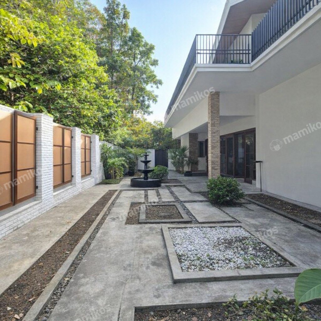 Rumah Sertifikat SHM 3 Kamar Tidur 3 Kamar Mandi Kemang Jakarta Selatan - Photo 2