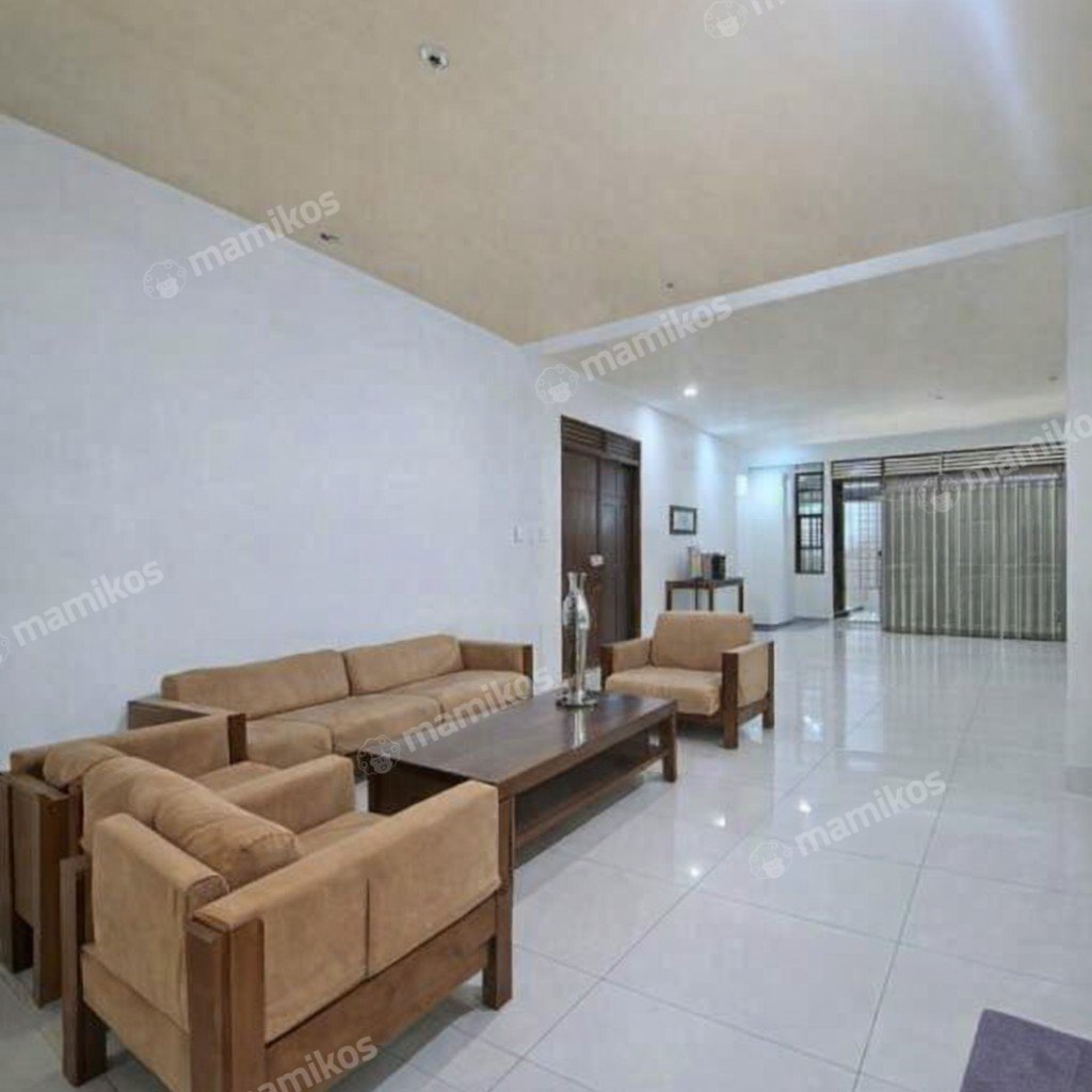 Rumah Sertifikat SHM 3 Kamar Tidur 3 Kamar Mandi Kemang Jakarta Selatan - Photo 3