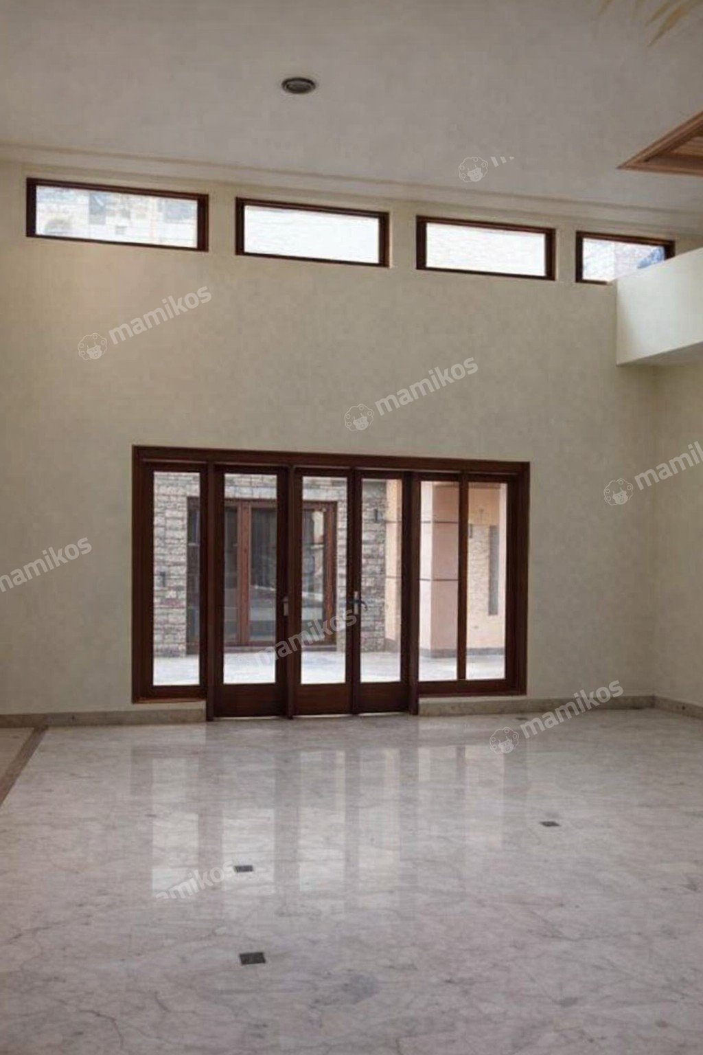 Rumah Sertifikat SHM 5 Kamar Tidur 4 Kamar Mandi Raffles Hills Jakarta Timur - Photo 2