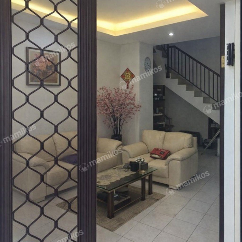 Rumah Sertifikat SHM 4 Kamar Tidur 2 Kamar Mandi Tanjung Duren Jakarta Barat - Photo 2