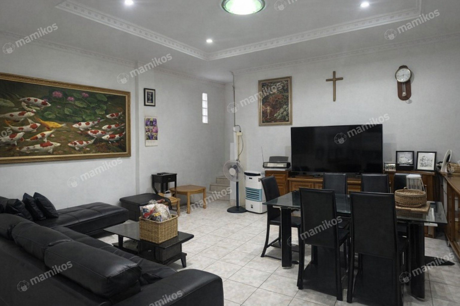 Rumah Sertifikat SHM 4 Kamar Tidur 3 Kamar Mandi Jelambar Jakarta Barat