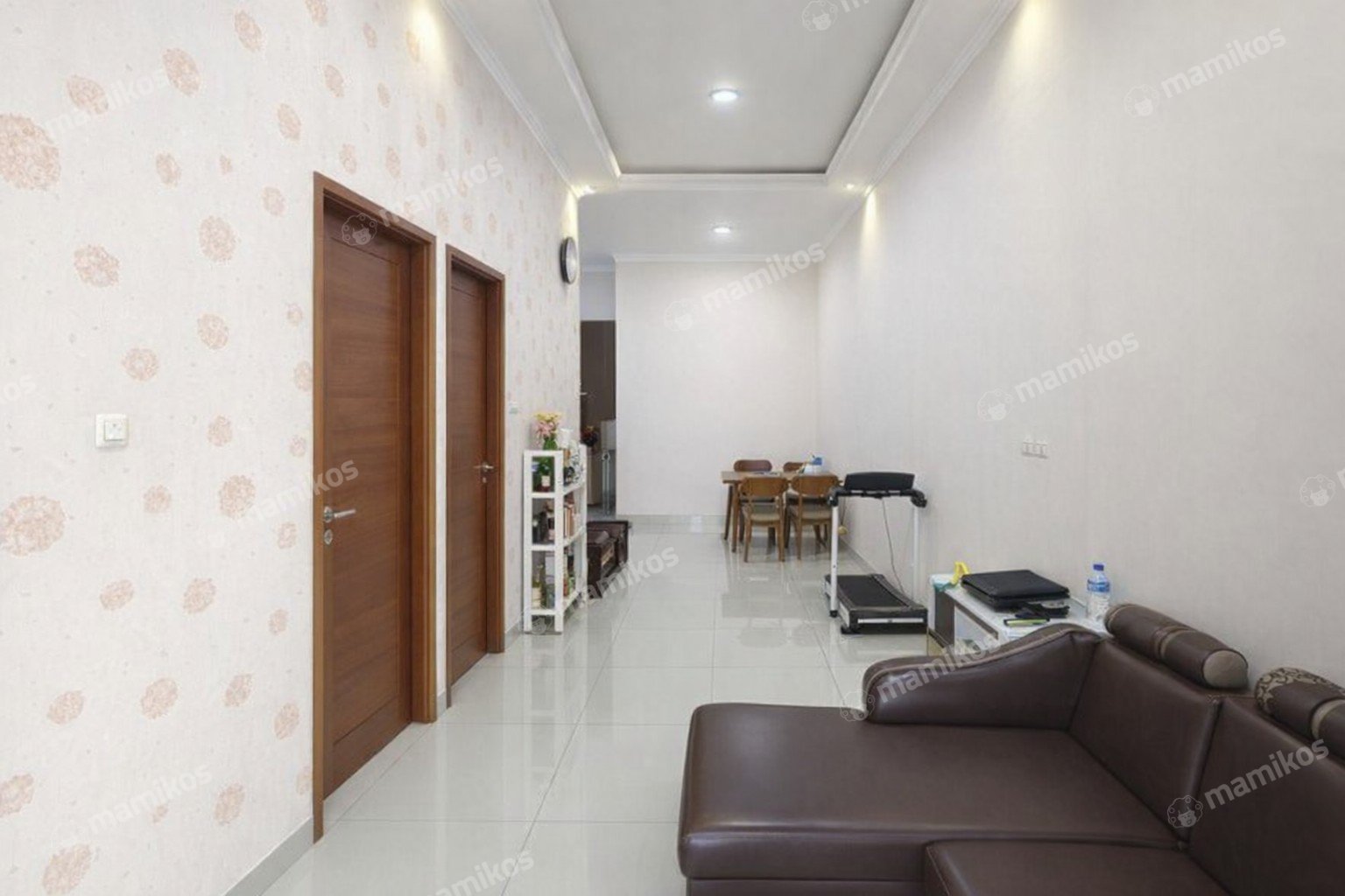 Rumah Sertifikat SHM 3 Kamar Tidur 2 Kamar Mandi Duta Garden Jakarta Barat