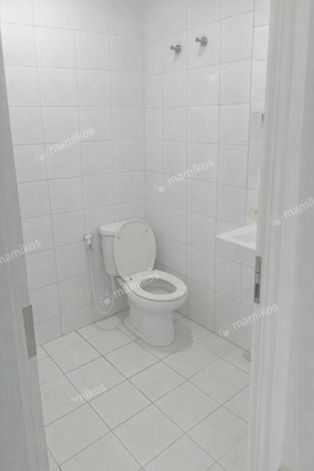 Rumah 4 Kamar Tidur 4 Kamar Mandi 2 Lantai Cengkareng Jakarta Barat - Photo 3