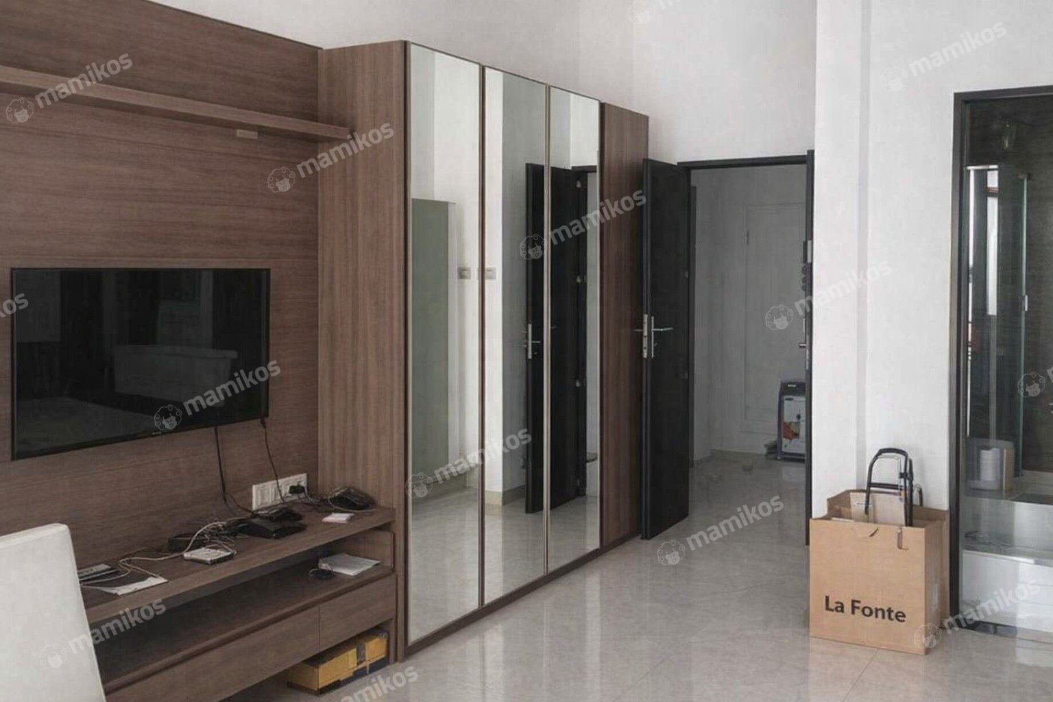 Rumah Sertifikat SHM 60 Kamar Tidur 5 Kamar Mandi Taman Surya Jakarta Barat - Photo 4