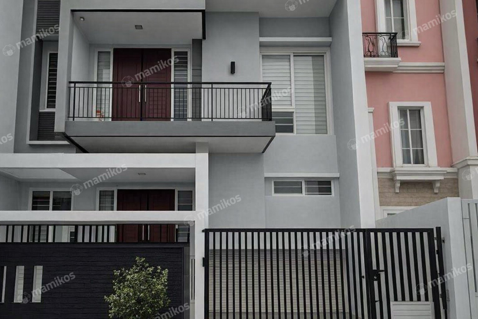 Rumah Sertifikat SHM 5 Kamar Tidur 4 Kamar Mandi Pantai Indah Kapuk Jakarta Utara