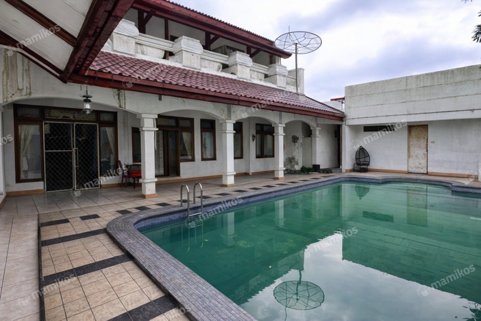 Rumah Sertifikat SHM 6 Kamar Tidur 4 Kamar Mandi Cilandak Jakarta Selatan