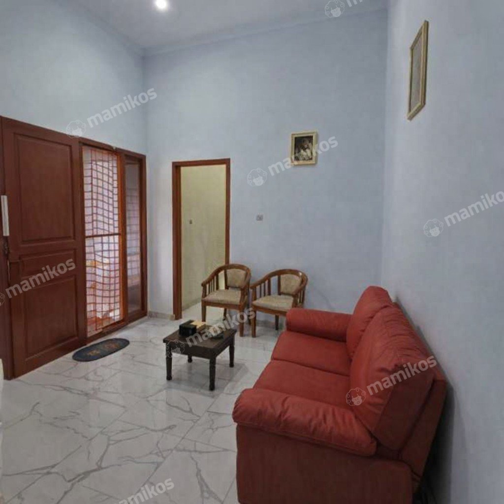 Rumah Sertifikat SHM 3 Kamar Tidur 3 Kamar Mandi Cipete Jakarta Selatan - Photo 3