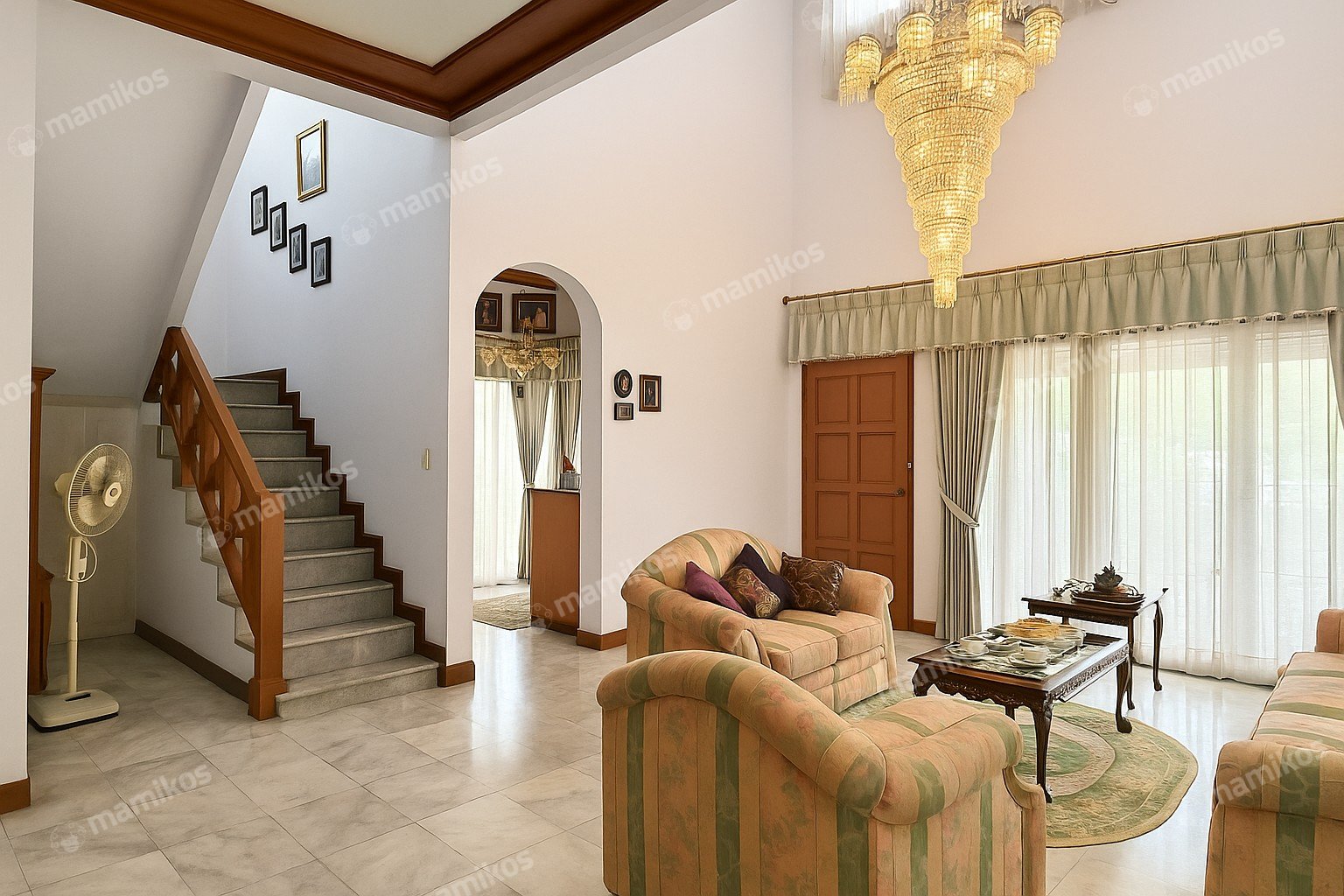 Rumah Sertifikat SHM 6 Kamar Tidur 5 Kamar Mandi Tebet Jakarta Selatan