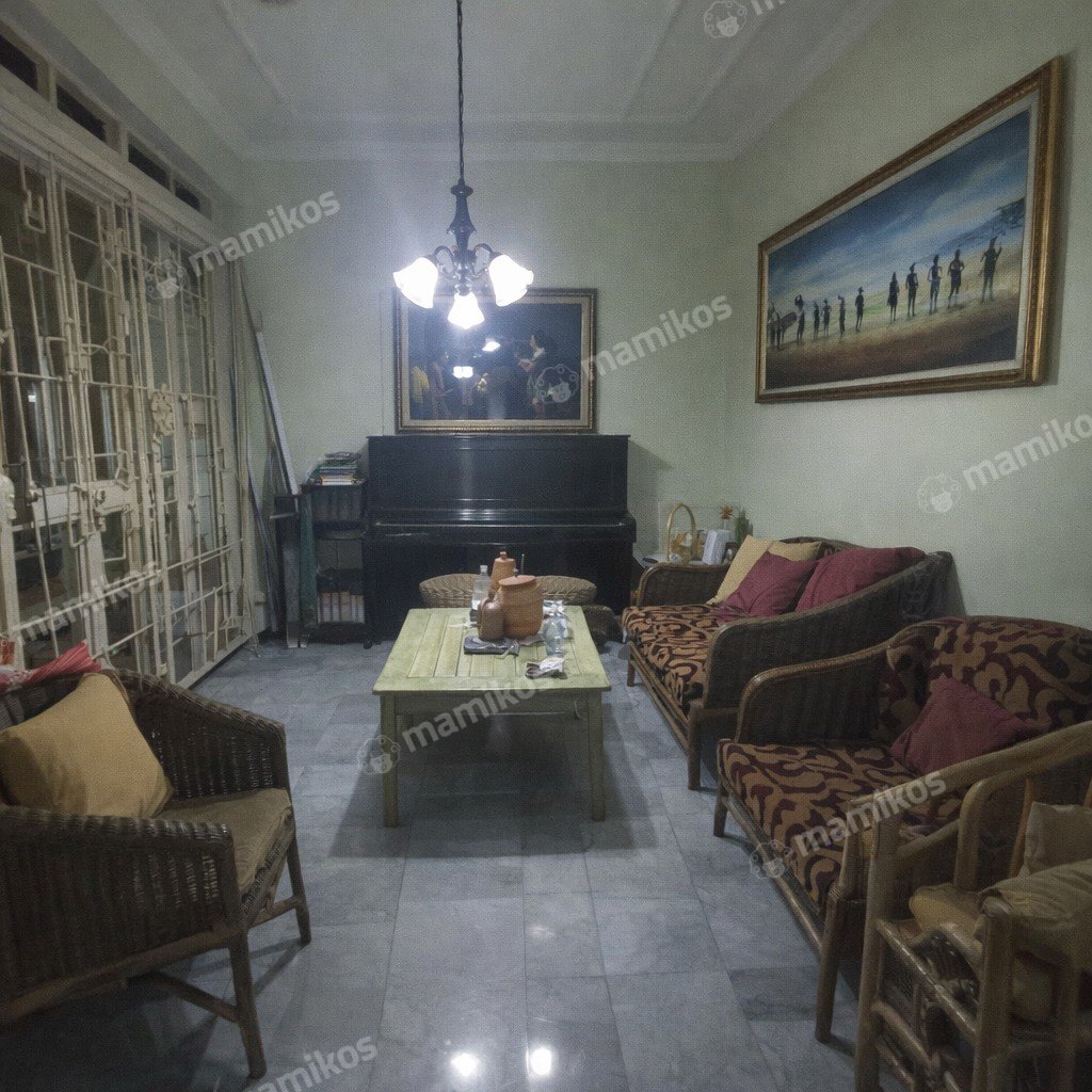 Rumah Sertifikat SHM 3 Kamar Tidur 3 Kamar Mandi Lebak Bulus Jakarta Selatan - Photo 5