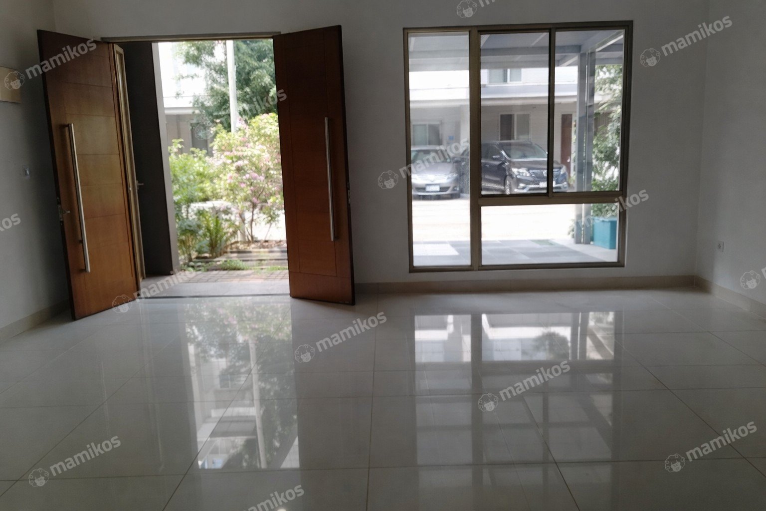 Rumah Sertifikat PPJB 3 Kamar Tidur 2 Kamar Mandi Golf Island Jakarta Utara - Photo 2