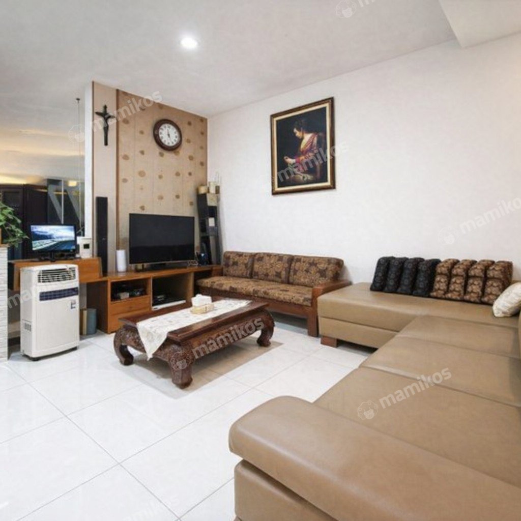 Rumah Sertifikat SHM 4 Kamar Tidur 3 Kamar Mandi Permata Buana Jakarta Barat - Photo 3