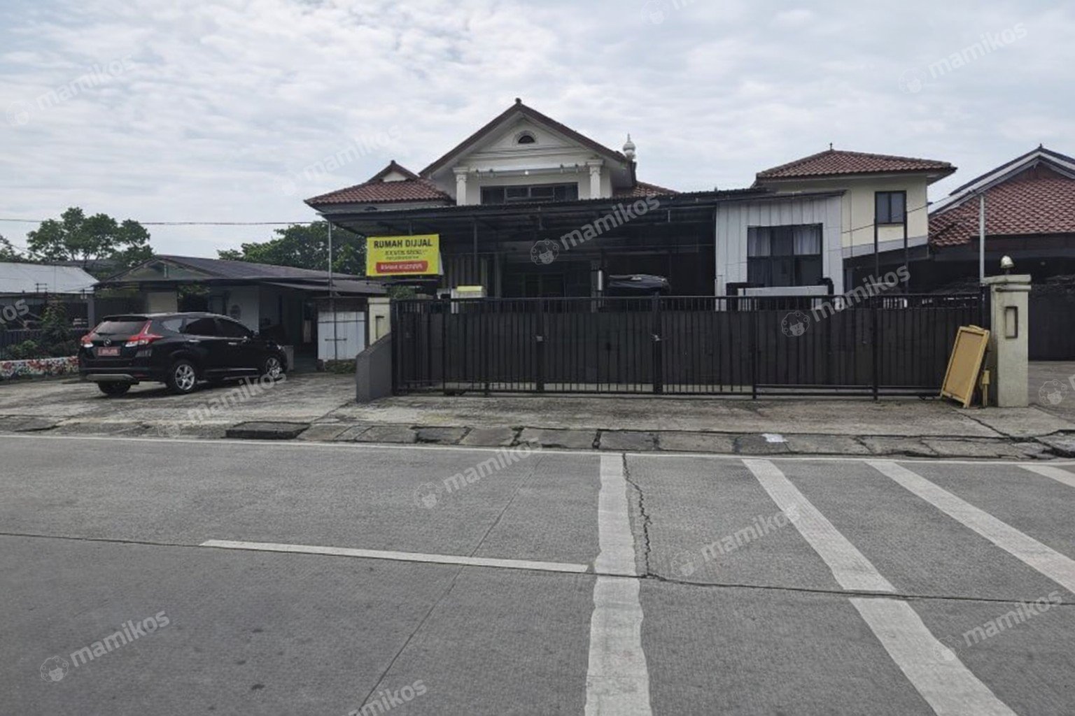 Rumah Sertifikat SHM 7 Kamar Tidur 6 Kamar Mandi Petukangan Jakarta Selatan