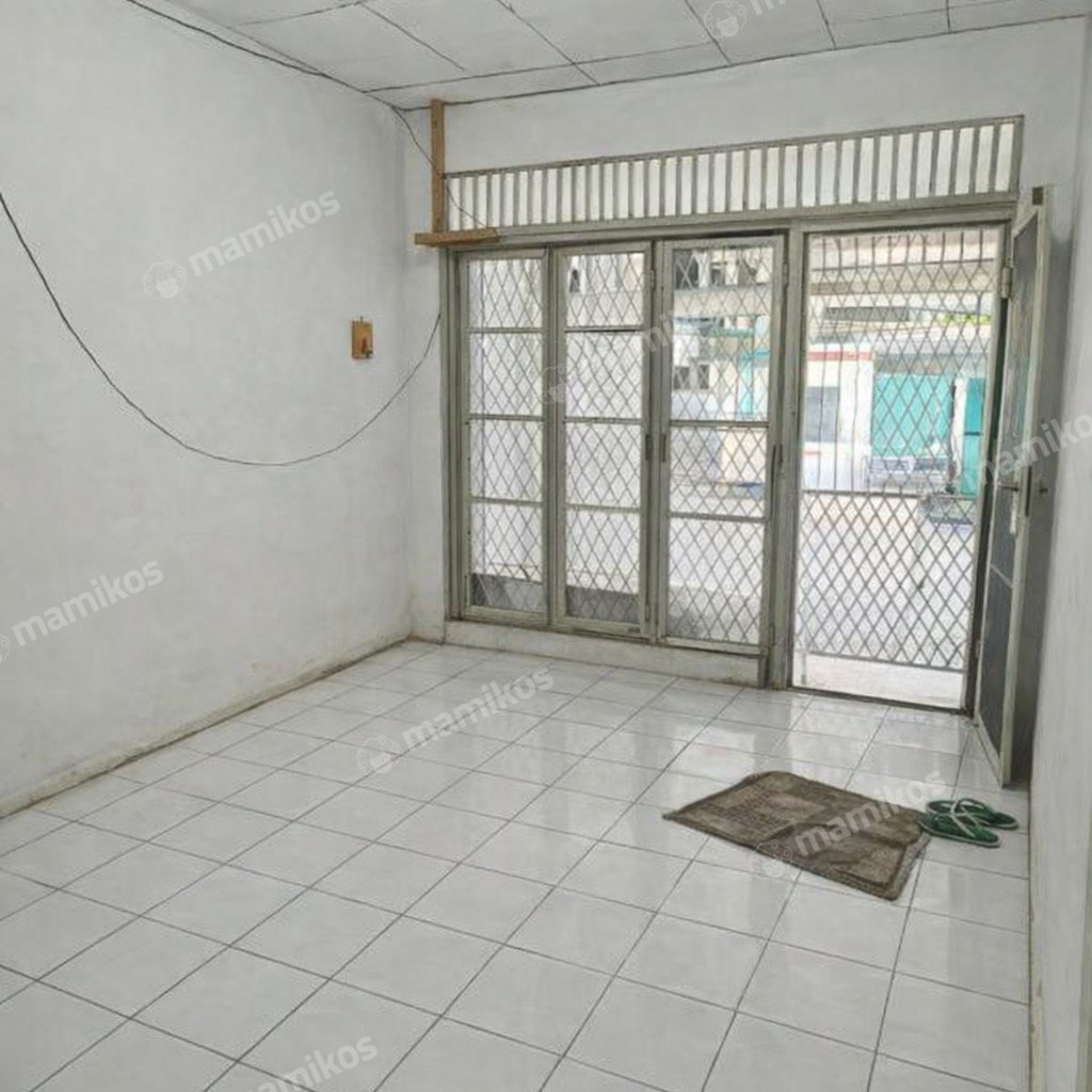 Rumah Sertifikat SHM 3 Kamar Tidur 2 Kamar Mandi Bojong Indah Jakarta Barat - Photo 2