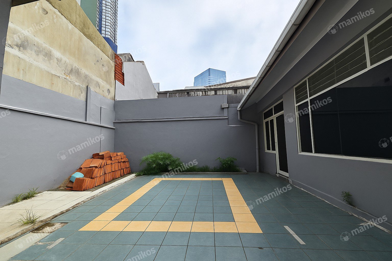 Rumah Sertifikat SHM 4 Kamar Tidur 3 Kamar Mandi Kuningan Jakarta Selatan - Photo 3