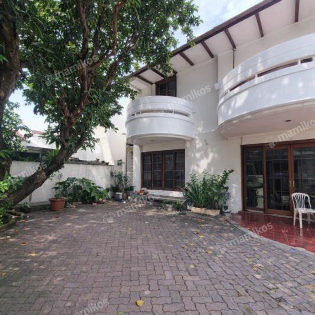Rumah Sertifikat SHM 4 Kamar Tidur 2 Kamar Mandi Sunrise Garden Jakarta Barat - Photo 2