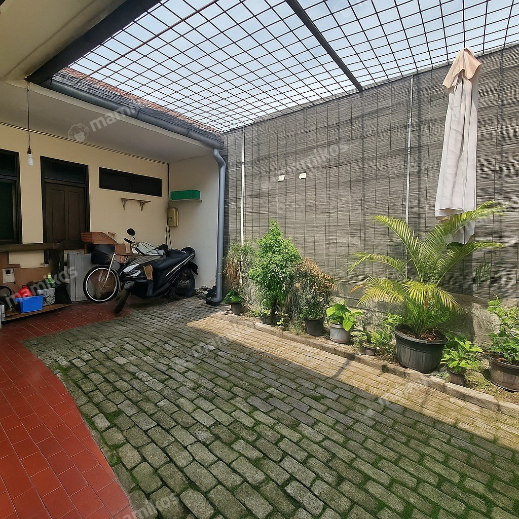 Rumah Sertifikat SHM 4 Kamar Tidur 2 Kamar Mandi Sunrise Garden Jakarta Barat - Photo 5