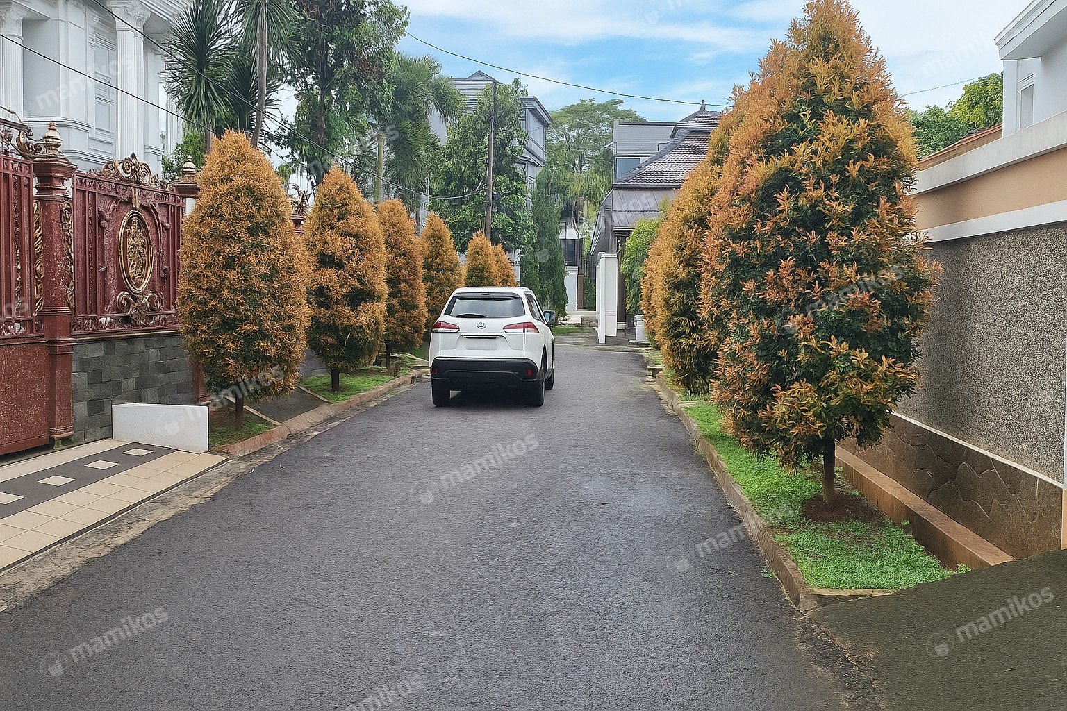 Rumah Sertifikat SHM 6 Kamar Tidur 4 Kamar Mandi Duren Sawit Jakarta Timur - Photo 3