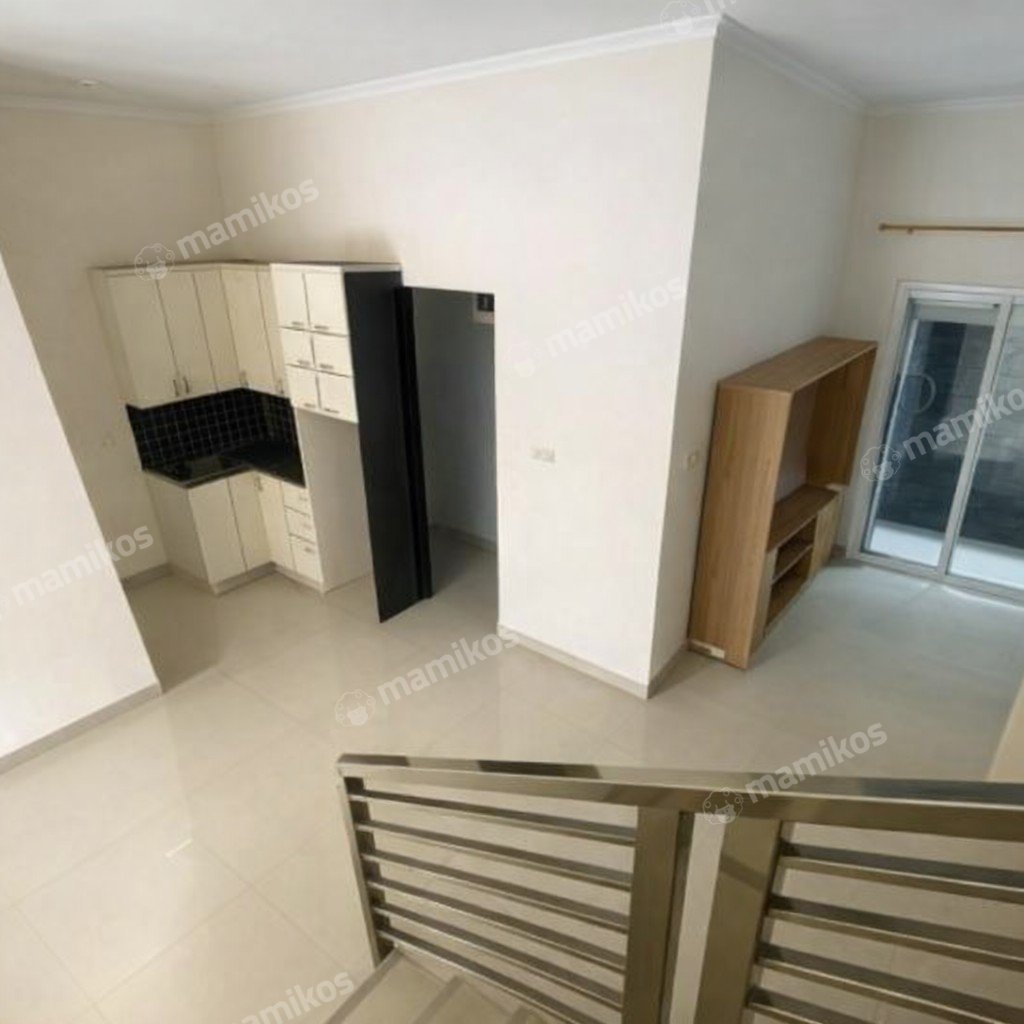 Rumah Sertifikat SHM 5 Kamar Tidur 4 Kamar Mandi Pondok Kelapa Jakarta Timur - Photo 3