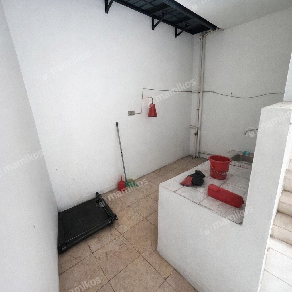 Rumah Sertifikat SHM 2 Kamar Tidur 2 Kamar Mandi Kalideres Jakarta Barat - Photo 5