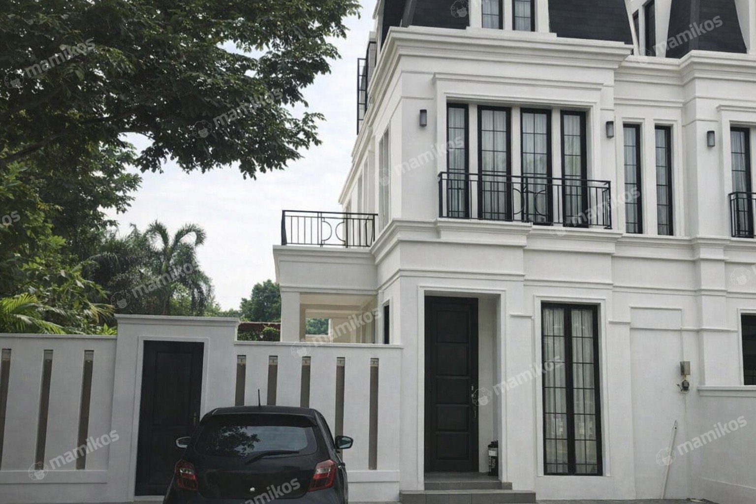 Rumah Sertifikat SHM 4 Kamar Tidur 4 Kamar Mandi Kemang Jakarta Selatan
