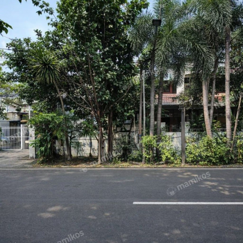 Rumah Sertifikat SHM 6 Kamar Tidur 4 Kamar Mandi Pulomas Jakarta Timur - Photo 2