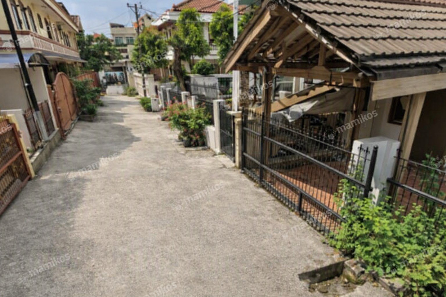 Rumah Sertifikat SHM 5 Kamar Tidur 5 Kamar Mandi Kelapa Gading Jakarta Utara - Photo 3