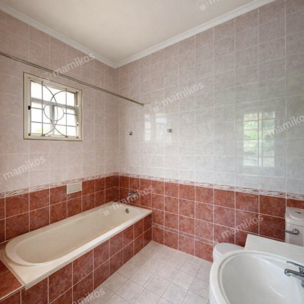 Rumah Sertifikat SHM 4 Kamar Tidur 4 Kamar Mandi Kota Wisata Jakarta Timur - Photo 4