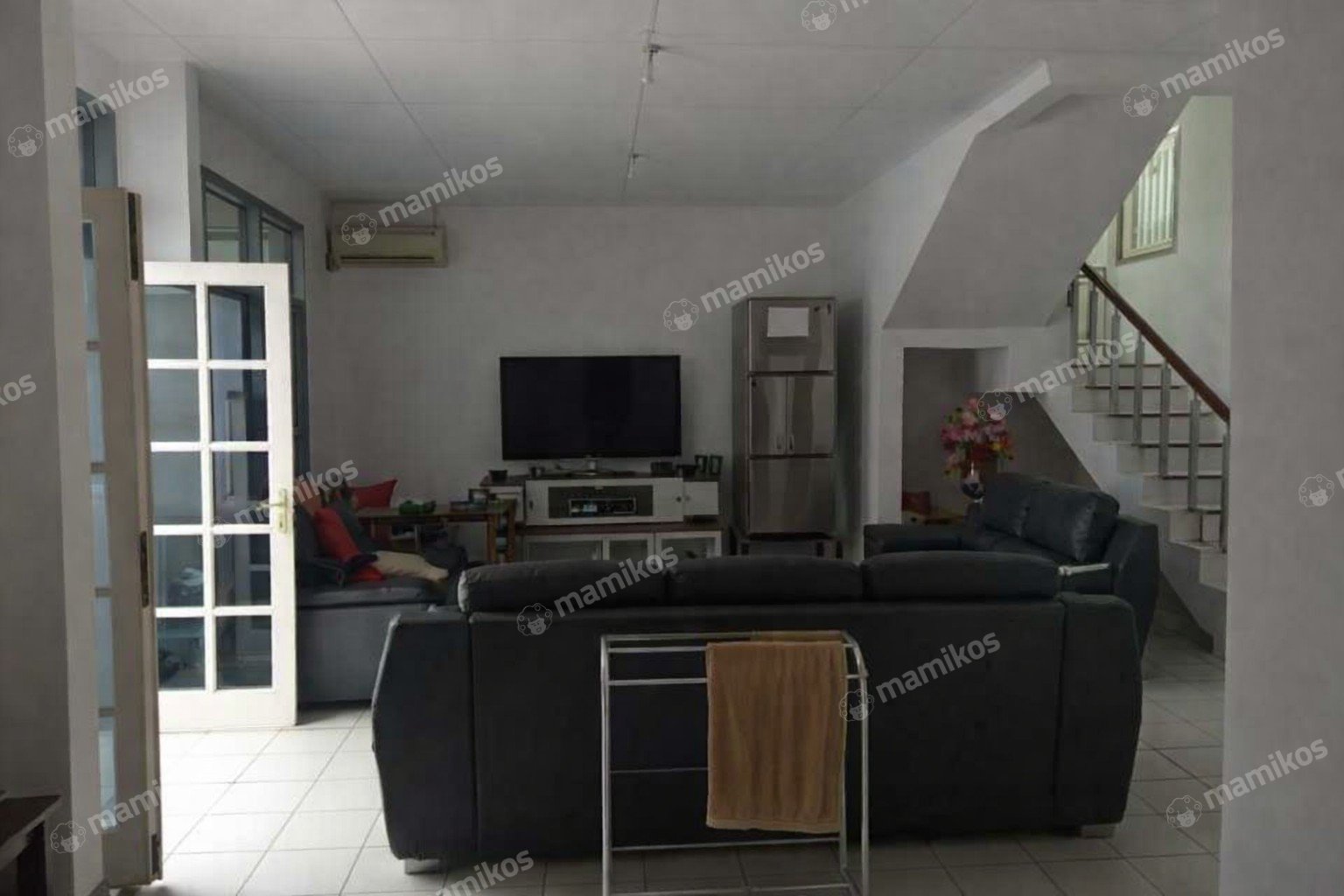 Rumah Sertifikat SHM 4 Kamar Tidur 3 Kamar Mandi Kelapa Gading Jakarta Utara - Photo 4