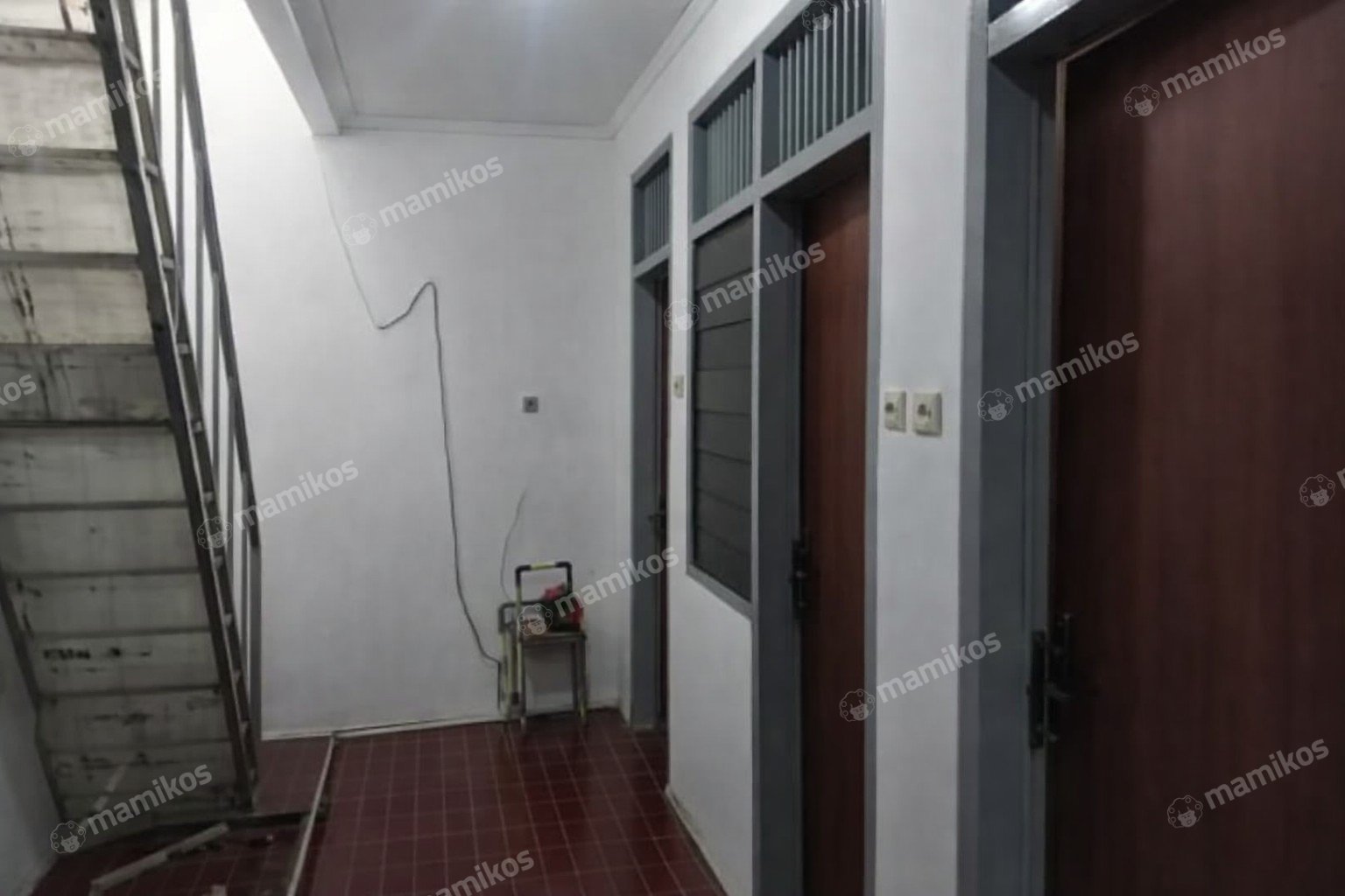 Rumah Sertifikat SHM 4 Kamar Tidur 3 Kamar Mandi Kelapa Gading Jakarta Utara - Photo 5