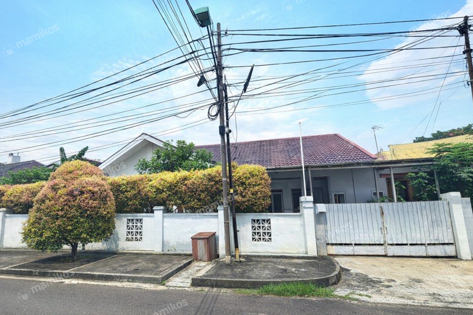 Rumah Sertifikat SHM 5 Kamar Tidur 4 Kamar Mandi Kayu Putih Jakarta Timur