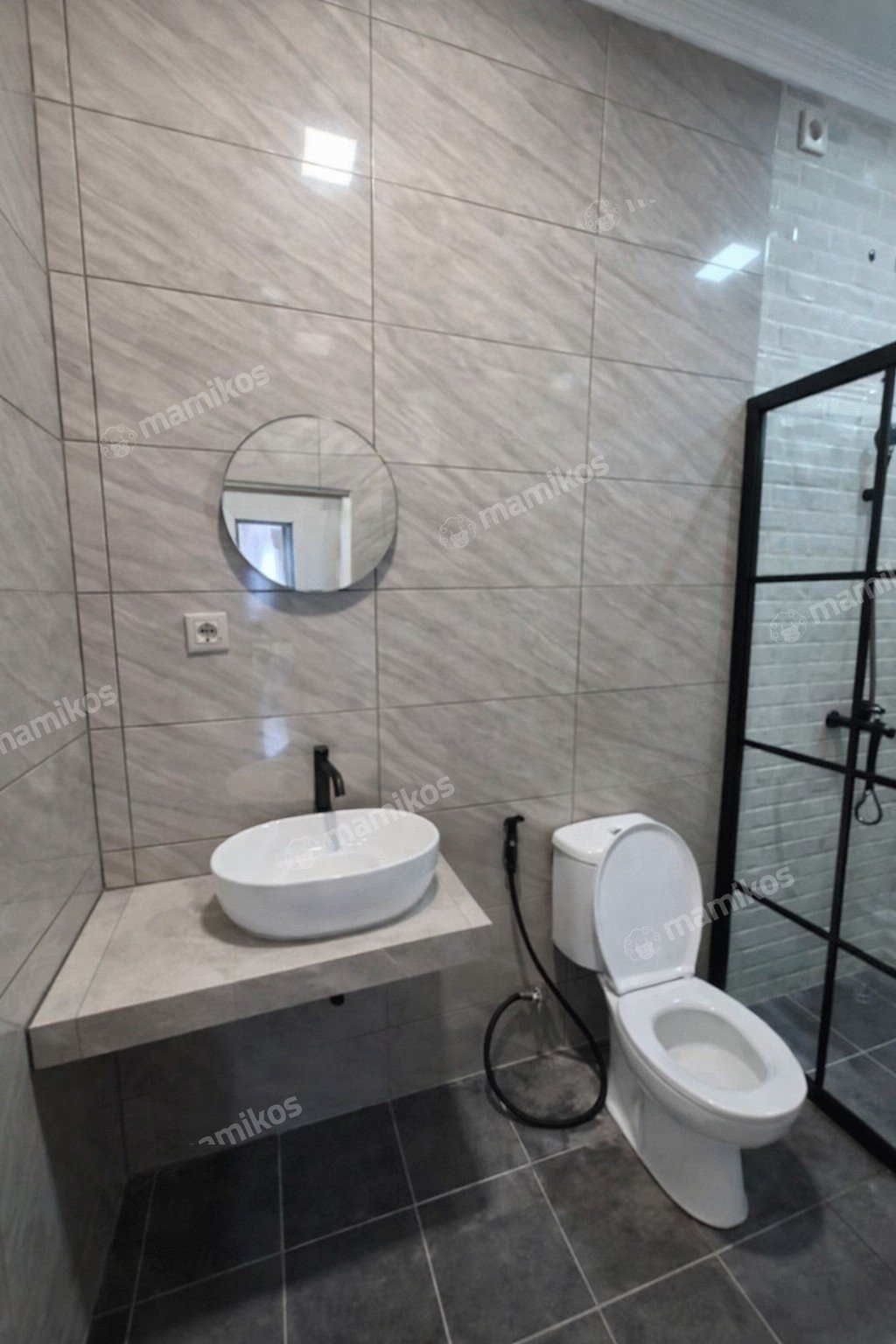 Rumah Sertifikat SHM 8 Kamar Tidur 4 Kamar Mandi Kelapa Gading Jakarta Utara - Photo 3