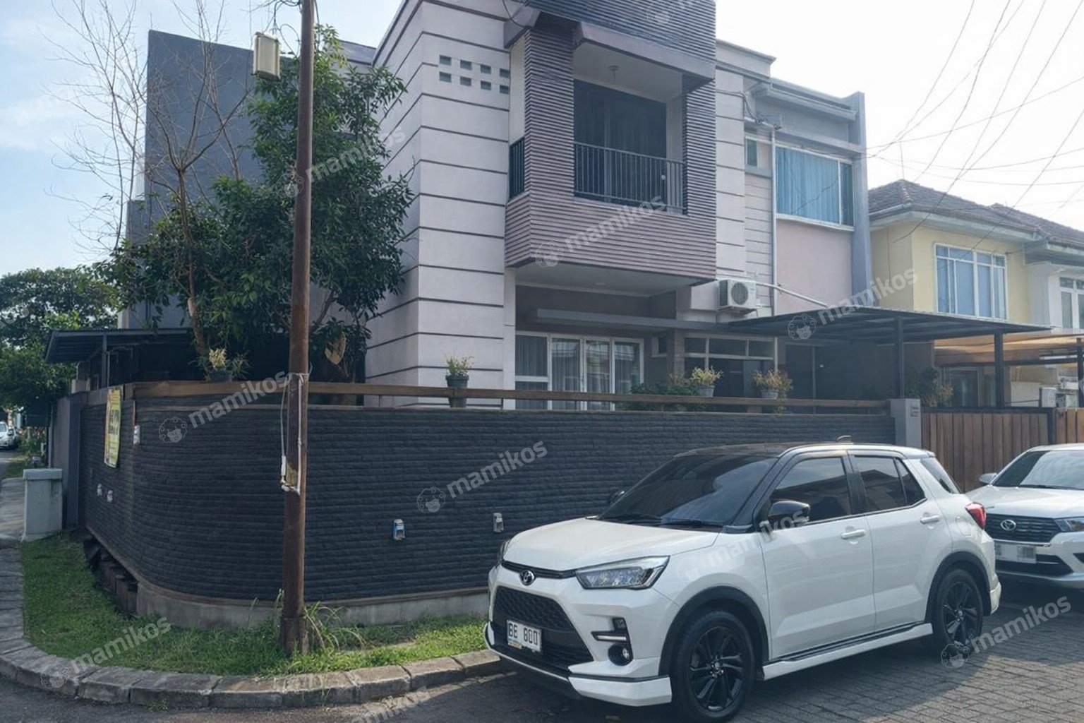 Rumah Sertifikat SHM 3 Kamar Tidur 4 Kamar Mandi Citra Garden Jakarta Barat