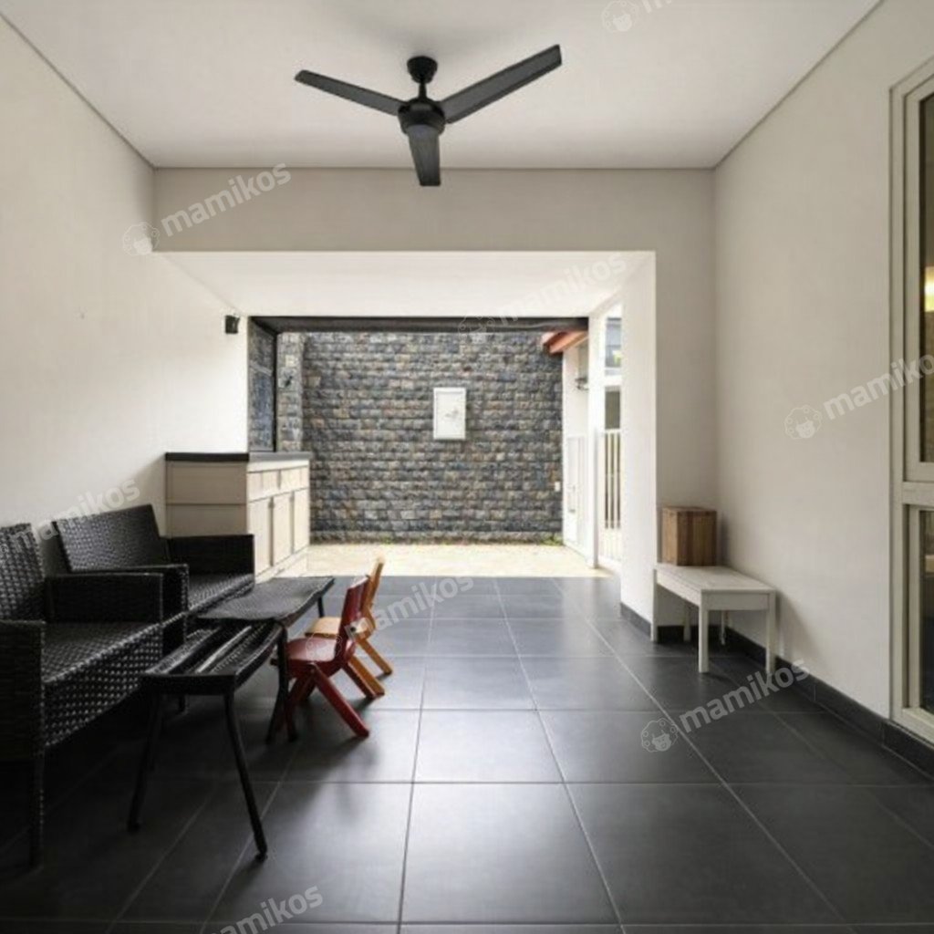 Rumah Sertifikat SHM 3 Kamar Tidur 3 Kamar Mandi Lebak Bulus Jakarta Selatan - Photo 2